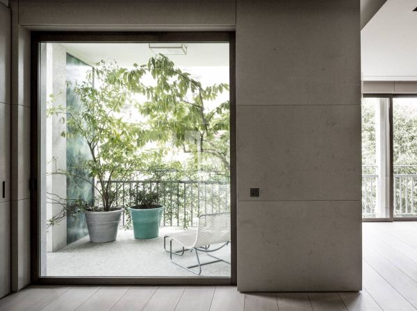 vvda-vr-apartment-frederik-vercruysse-8C89E6477-BED2-11BF-8F3A-26F92DDBB5EB.jpg