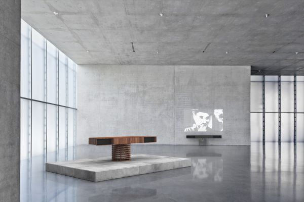 3-kunsthaus0E6628CA-1145-A02D-4DDF-96B99FEC7721.jpg