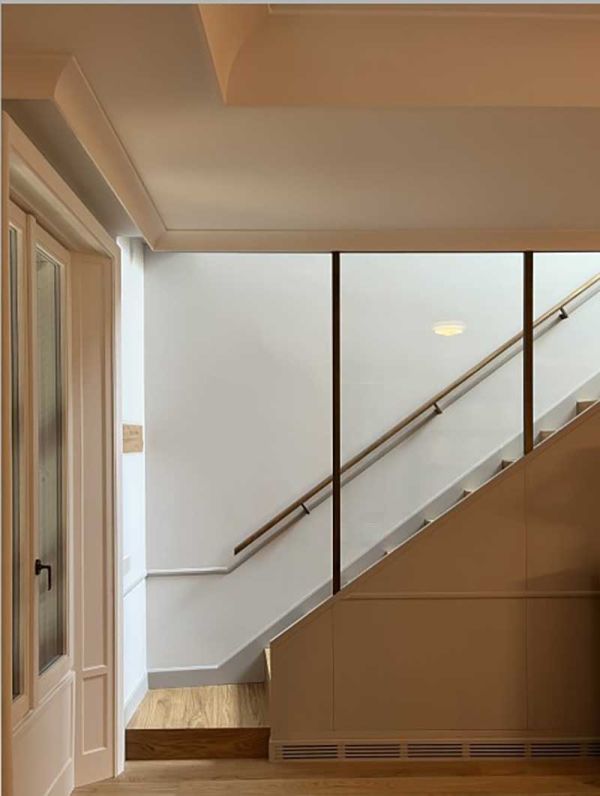 2024-milan-apartment491D84730-00D9-5210-D4F6-B064D8CE16D1.jpg